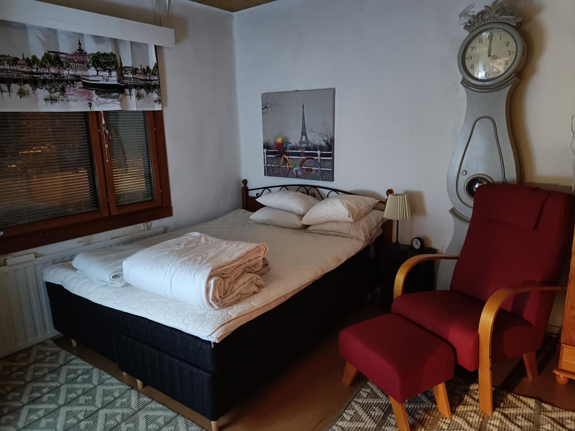 Nina'S Guesthouse, Jaemsae City,160 M2 Екстериор снимка