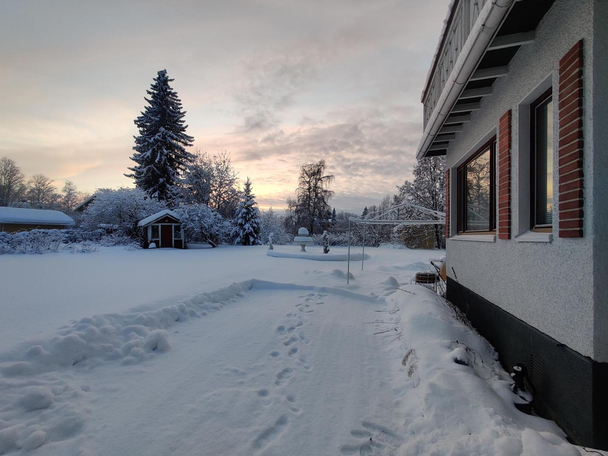 Nina'S Guesthouse, Jaemsae City,160 M2 Екстериор снимка